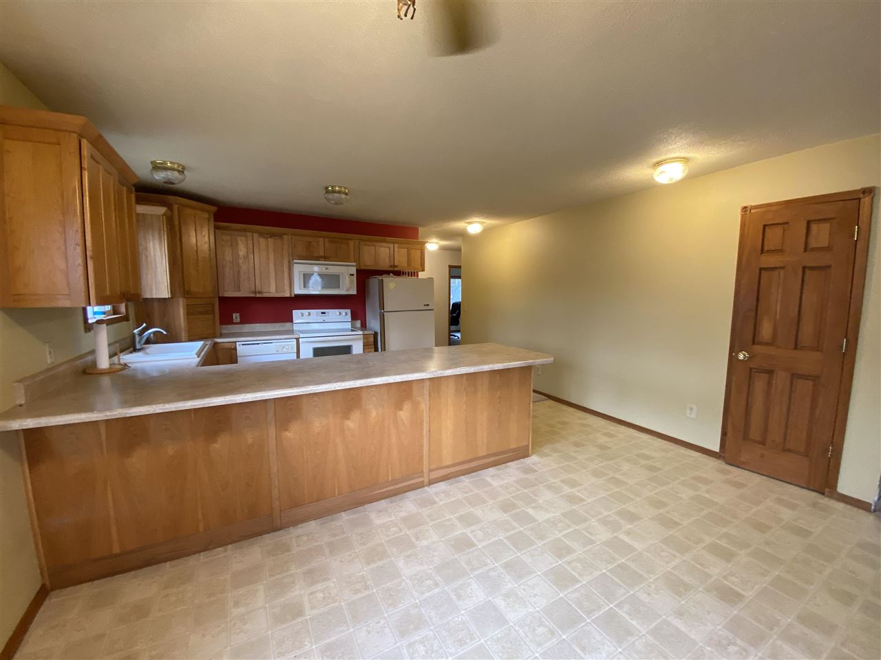 4734 School Road Roscommon, MI 48653 - Photo 15 of 31 1894940-14.JPG