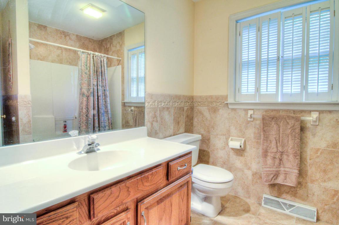 314 Partridge Drive Lititz, PA 17543 - Photo 14 of 38 Gallery Image 14