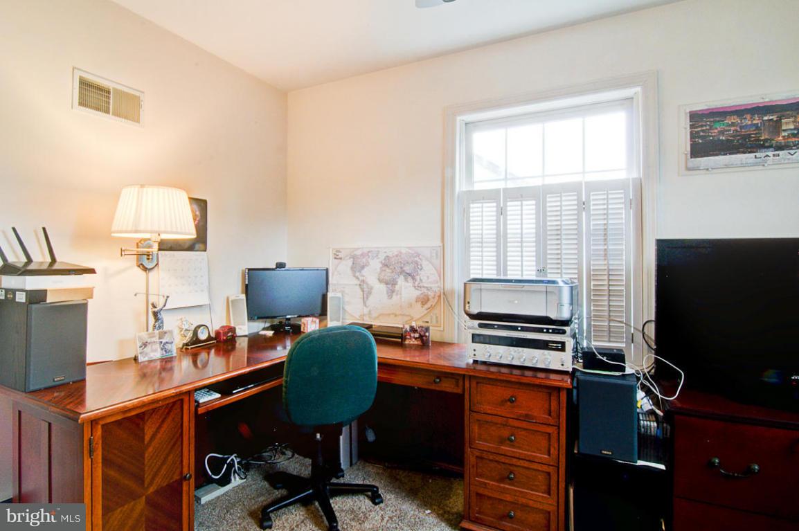 314 Partridge Drive Lititz, PA 17543 - Photo 19 of 38 Gallery Image 19