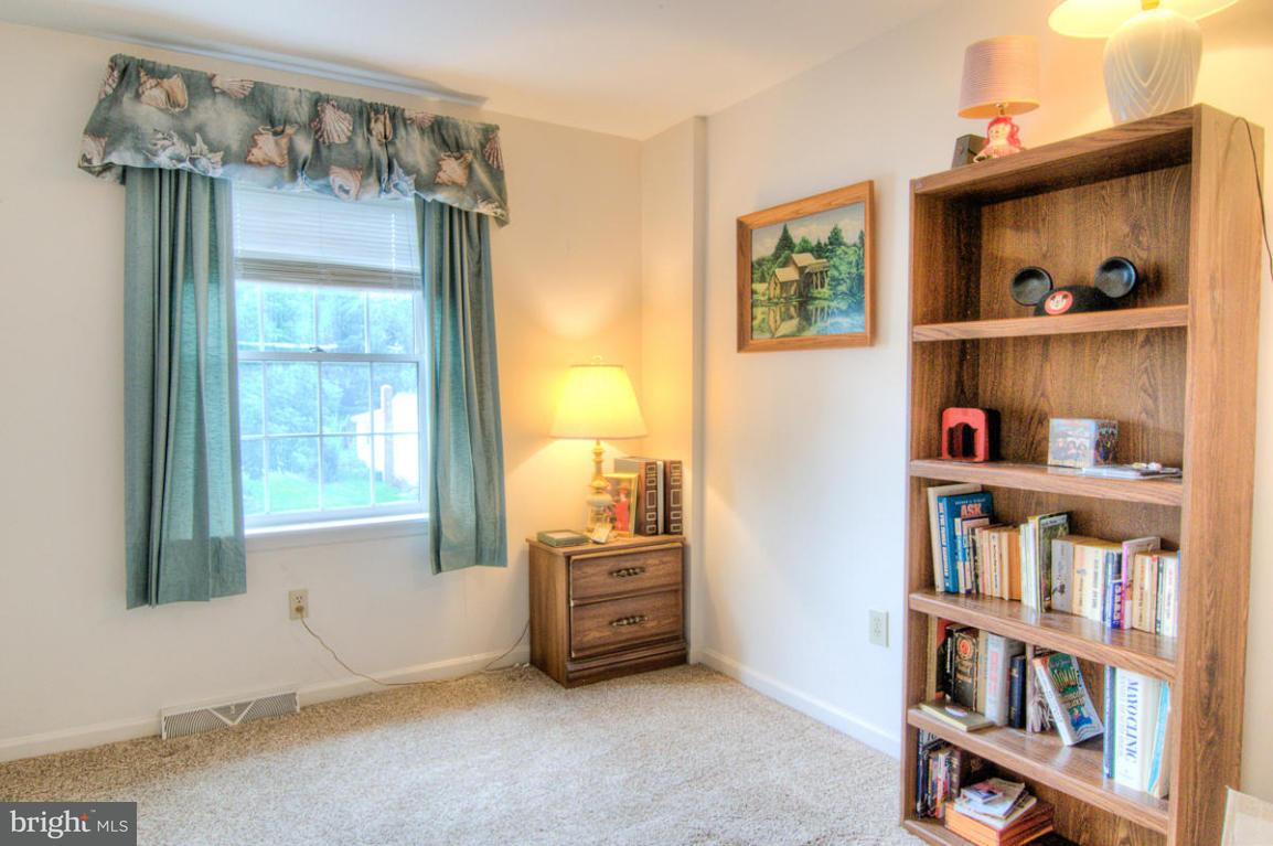 314 Partridge Drive Lititz, PA 17543 - Photo 21 of 38 Gallery Image 21