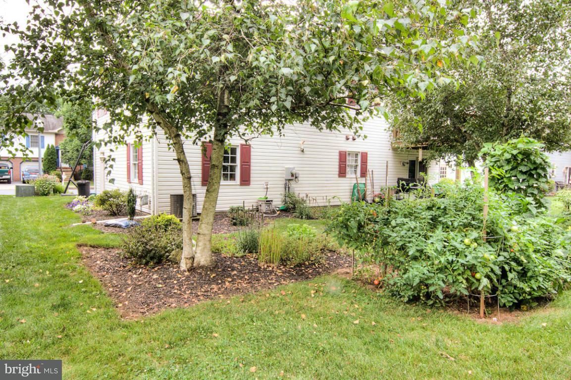 314 Partridge Drive Lititz, PA 17543 - Photo 34 of 38 Gallery Image 34