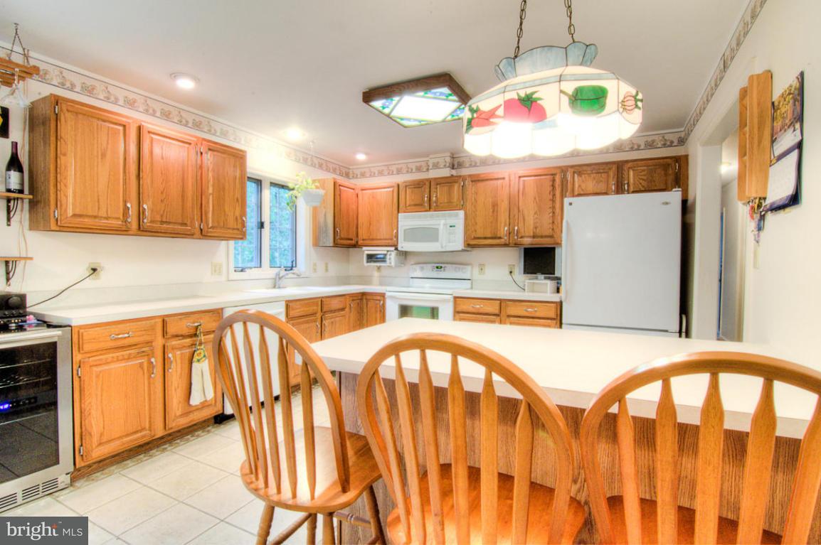 314 Partridge Drive Lititz, PA 17543 - Photo 9 of 38 Gallery Image 9