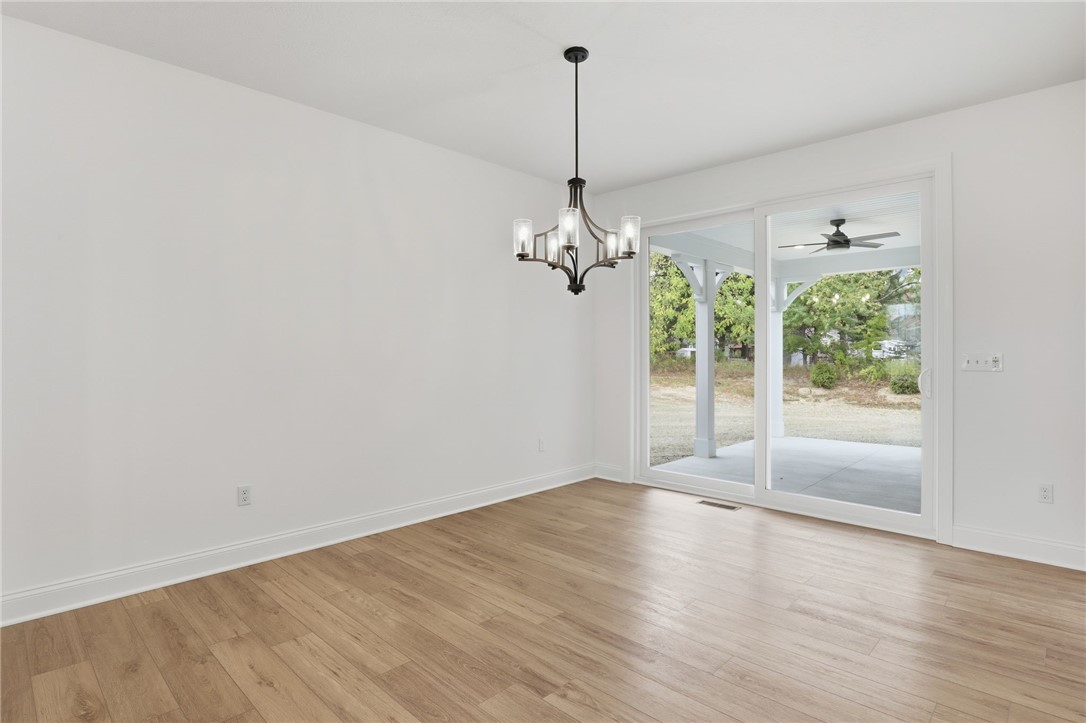 380 Rumford Road Greece, NY 14626 - Photo 15 of 42