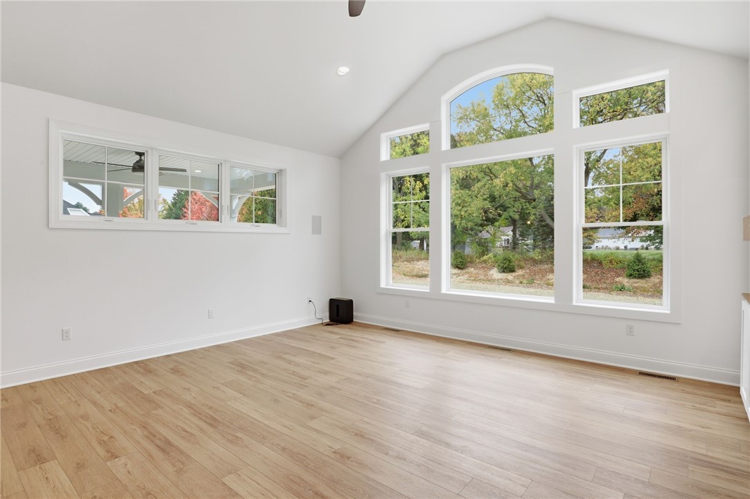 380 Rumford Road Greece, NY 14626 - Photo 16 of 42