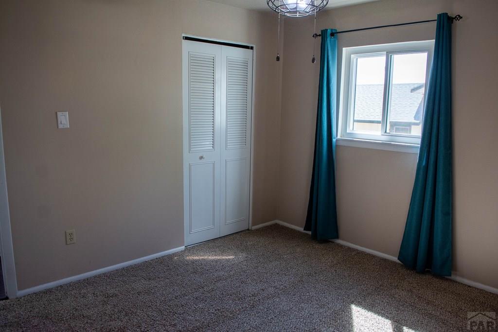 39 Macalester Road Pueblo, CO 81001 - Photo 13 of 32