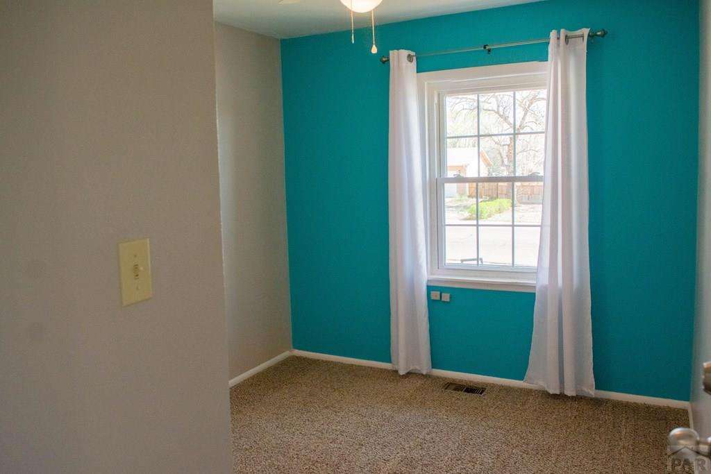 39 Macalester Road Pueblo, CO 81001 - Photo 14 of 32