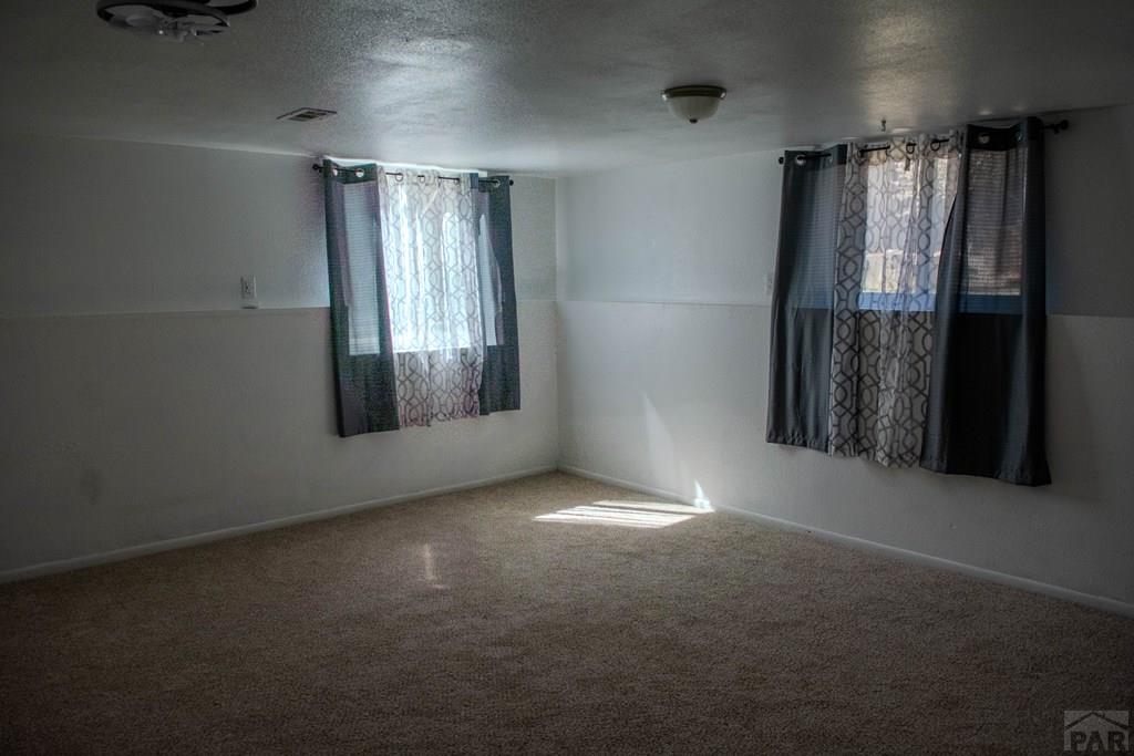 39 Macalester Road Pueblo, CO 81001 - Photo 24 of 32