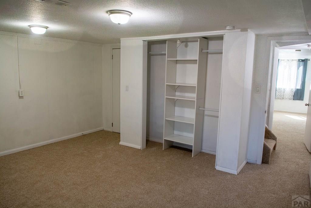 39 Macalester Road Pueblo, CO 81001 - Photo 26 of 32
