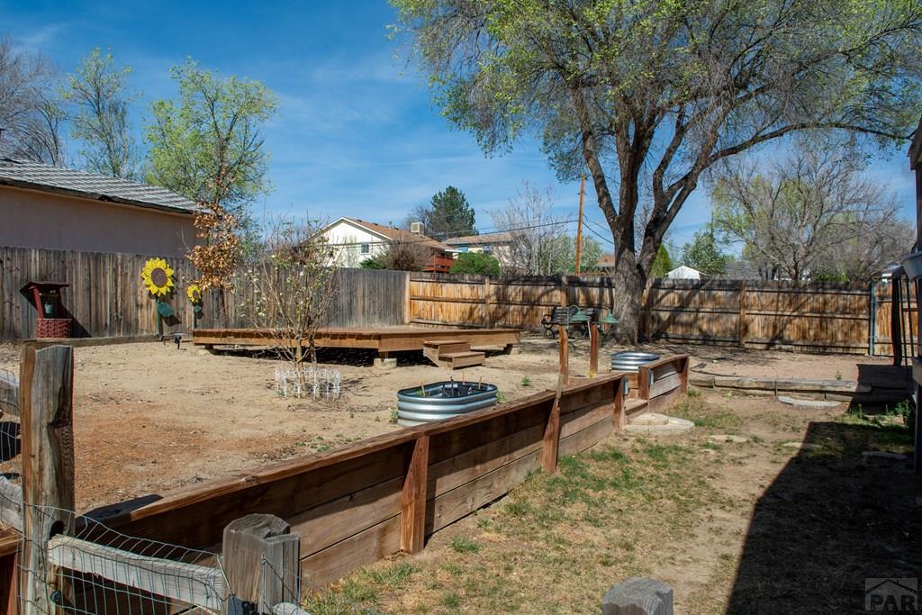 39 Macalester Road Pueblo, CO 81001 - Photo 30 of 32