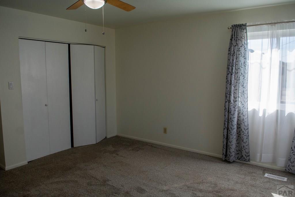 39 Macalester Road Pueblo, CO 81001 - Photo 10 of 32