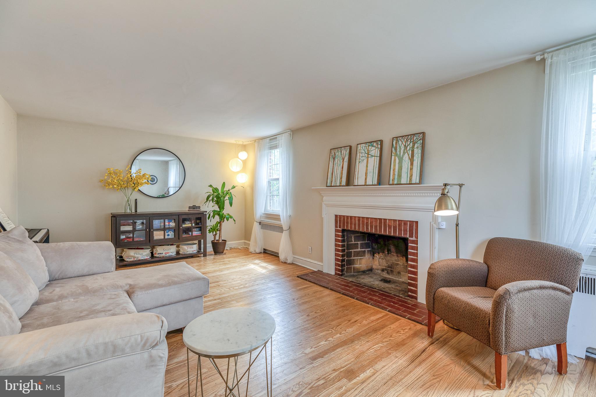 317 Earlington Road Havertown, PA 19083 - Photo 3 of 28