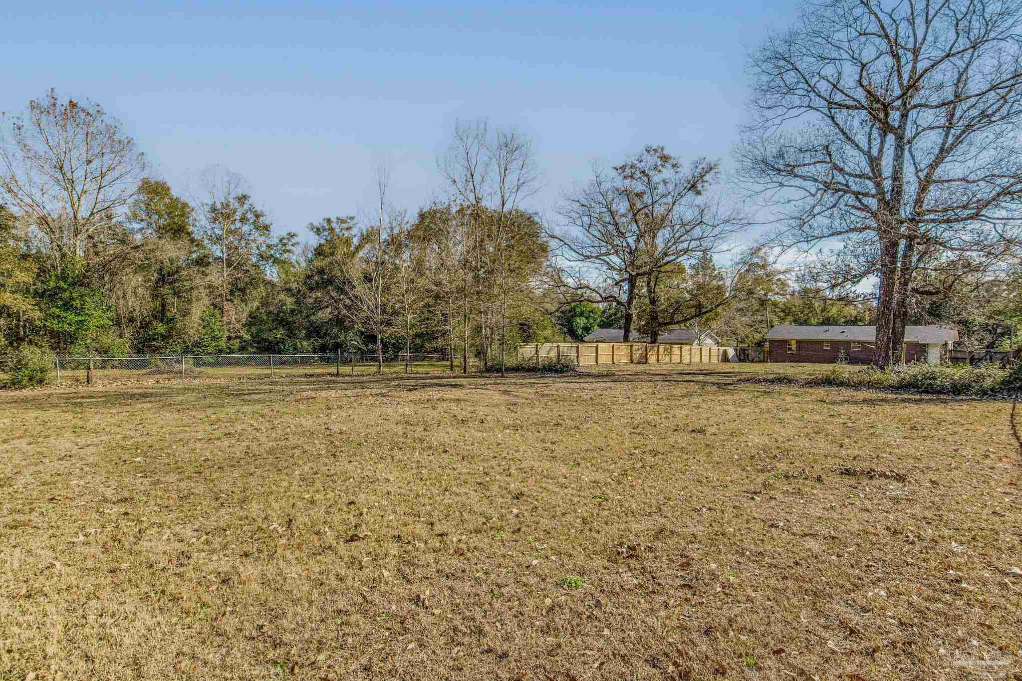 8270 Spicewood Road Pensacola, FL 32526 - Photo 36 of 42 Gallery Image 36