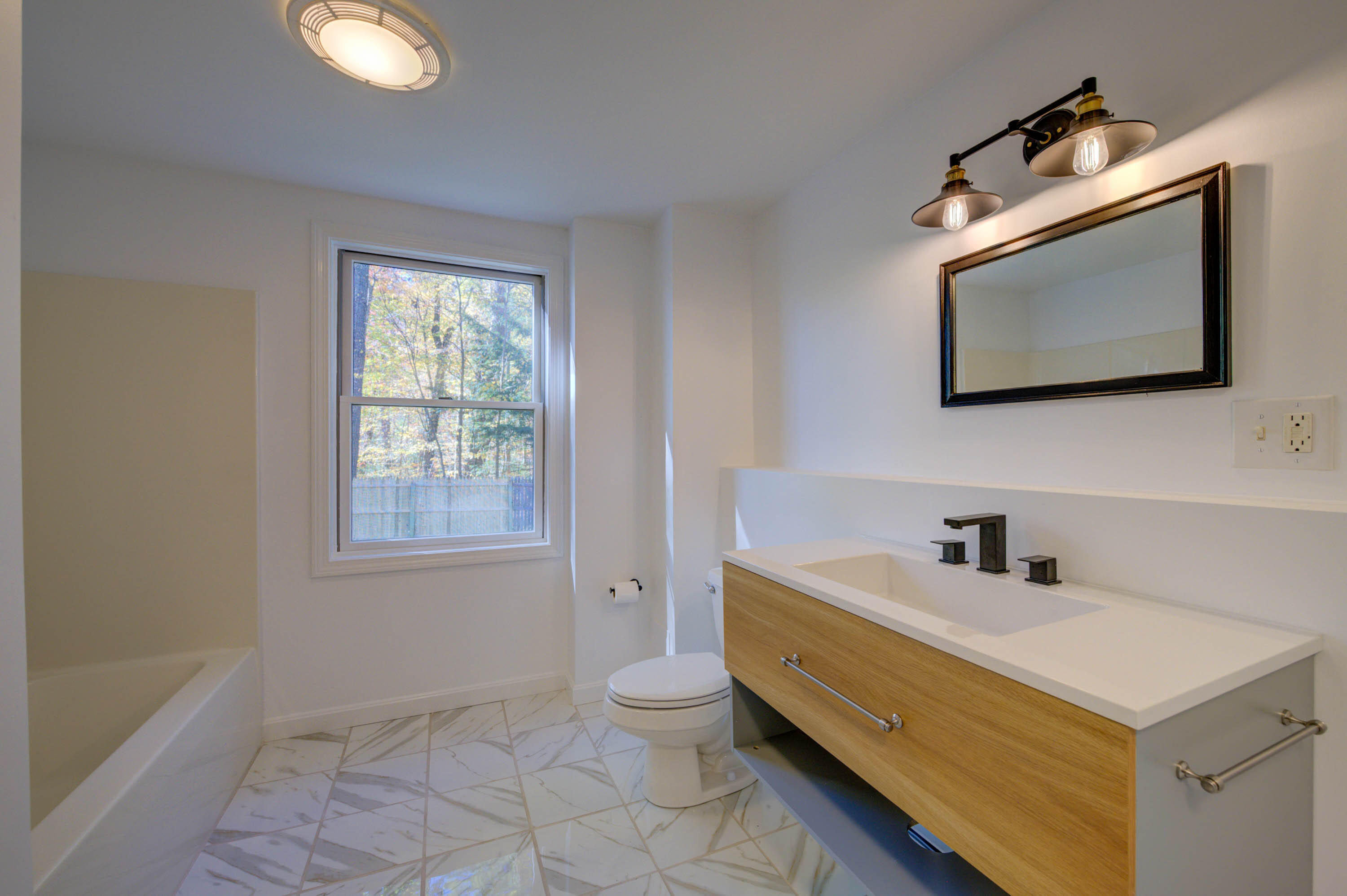 109 Rocky Hill Road Saco, ME 04072 - Photo 13 of 28 pic-29