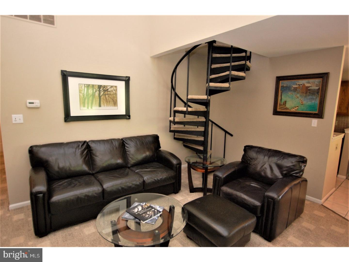 211 Tavistock Road Cherry Hill, NJ 08034 - Photo 3 of 17