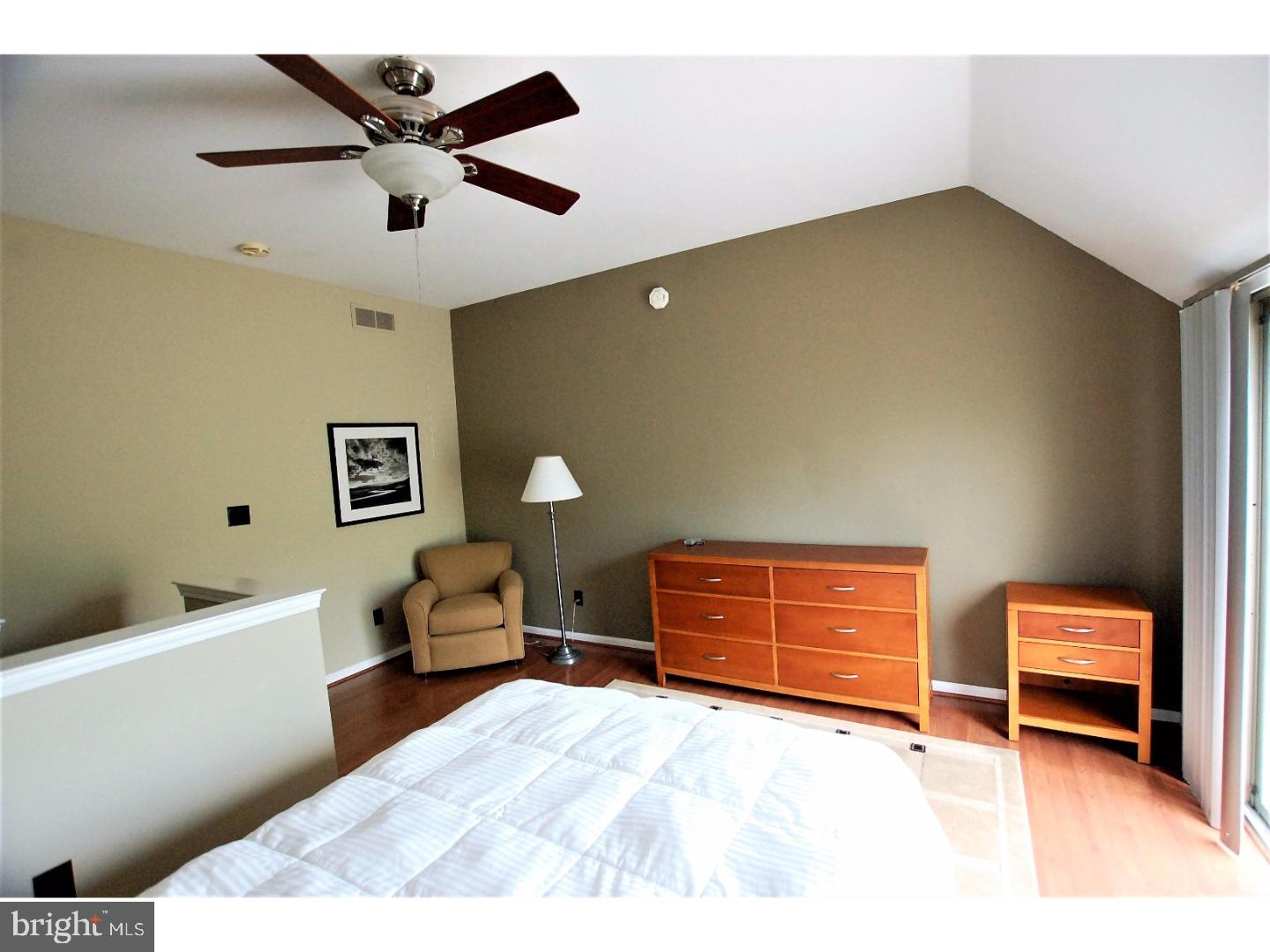 211 Tavistock Road Cherry Hill, NJ 08034 - Photo 8 of 17
