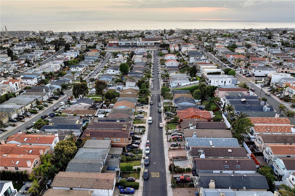 1727 Spreckels Lane Redondo Beach, CA 90278 - Photo 31 of 35 an aerial view of a city