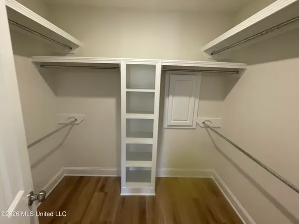 $309,900 | 537 Patrick Farms Drive, Pearl, MS 39208