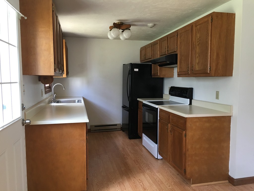 9 Plantation Road, Unit 9 Oxford, MA 01540 - Photo 3 of 16 Gallery Image 3