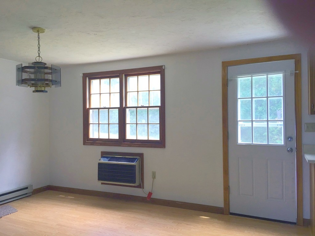 9 Plantation Road, Unit 9 Oxford, MA 01540 - Photo 8 of 16 Gallery Image 8