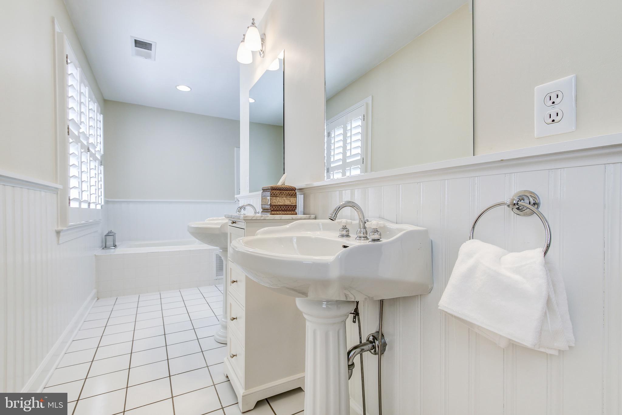 124 Little Quarry Road Gaithersburg, MD 20878 - Photo 32 of 52 Gallery Image 32