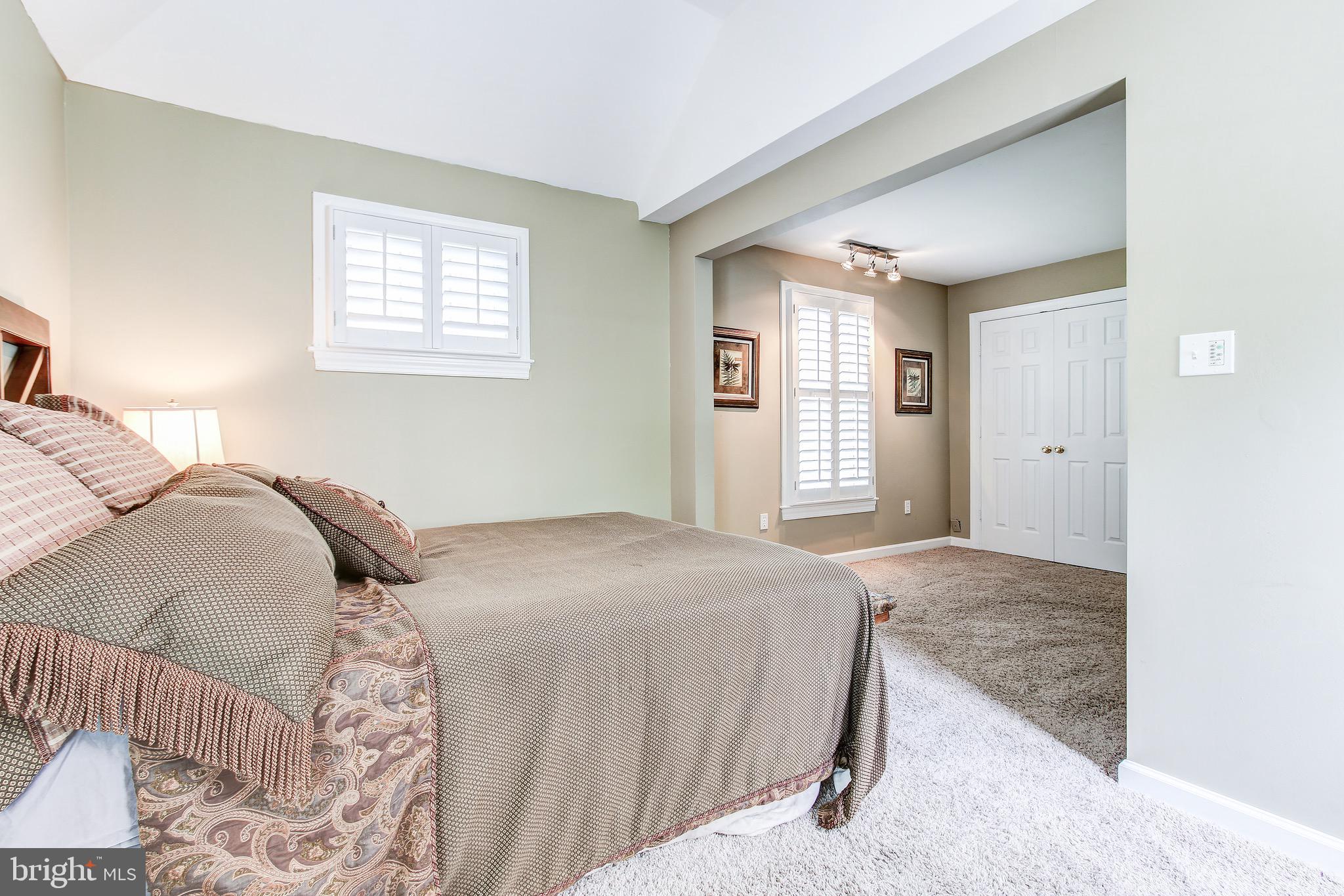 124 Little Quarry Road Gaithersburg, MD 20878 - Photo 37 of 52 Gallery Image 37