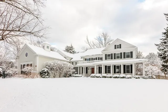 $5,750,000 | 315 Musketaquid Road, Concord, MA 01742