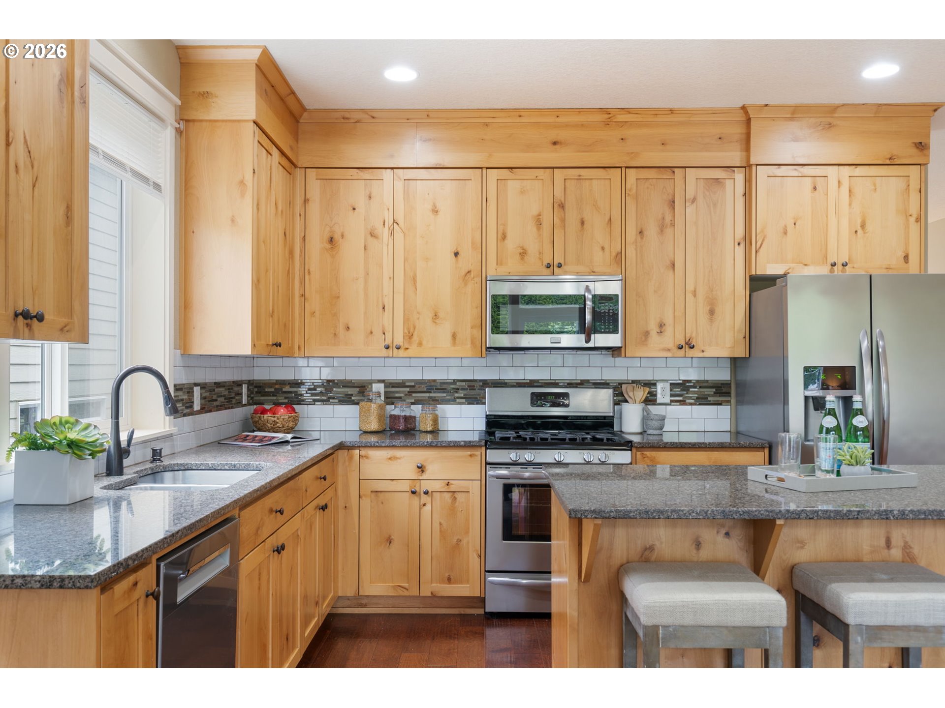 8125 Southwest 174th Terrace Beaverton, OR 97007 - Photo 16 of 48 Kitchen