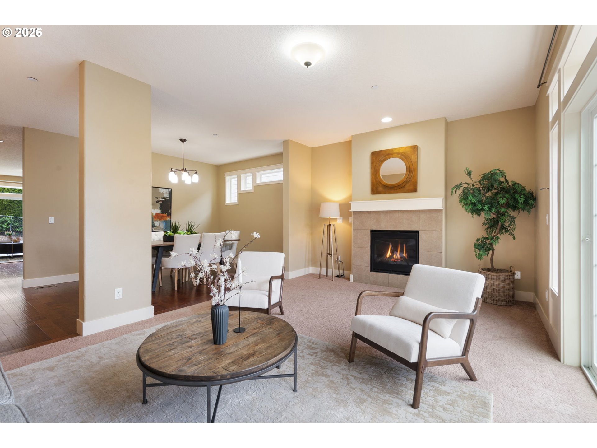 8125 Southwest 174th Terrace Beaverton, OR 97007 - Photo 7 of 48 Living Room