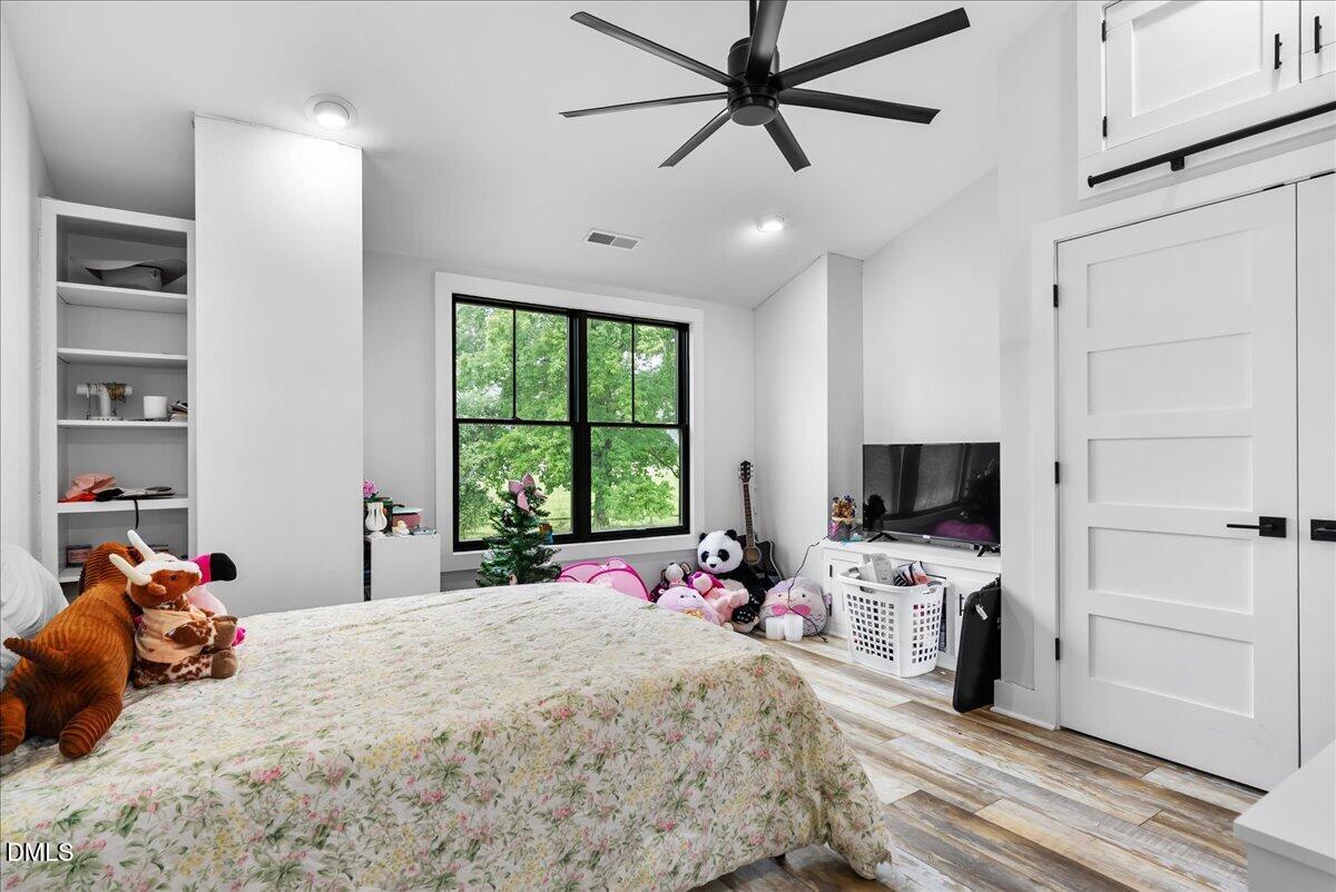 306 Hibernia Road Henderson, NC 27537 - Photo 15 of 33 29-DSC00095