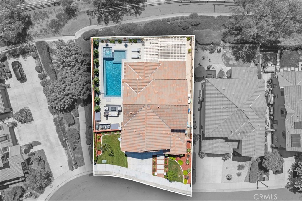 39148 Steeplechase Lane Temecula, CA 92591 - Photo 48 of 65 an aerial view of residential houses with outdoor space