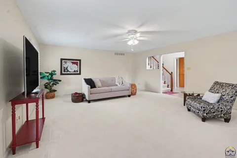 $305,000 | 5647 Southwest Hawick Lane, Topeka, KS 66614