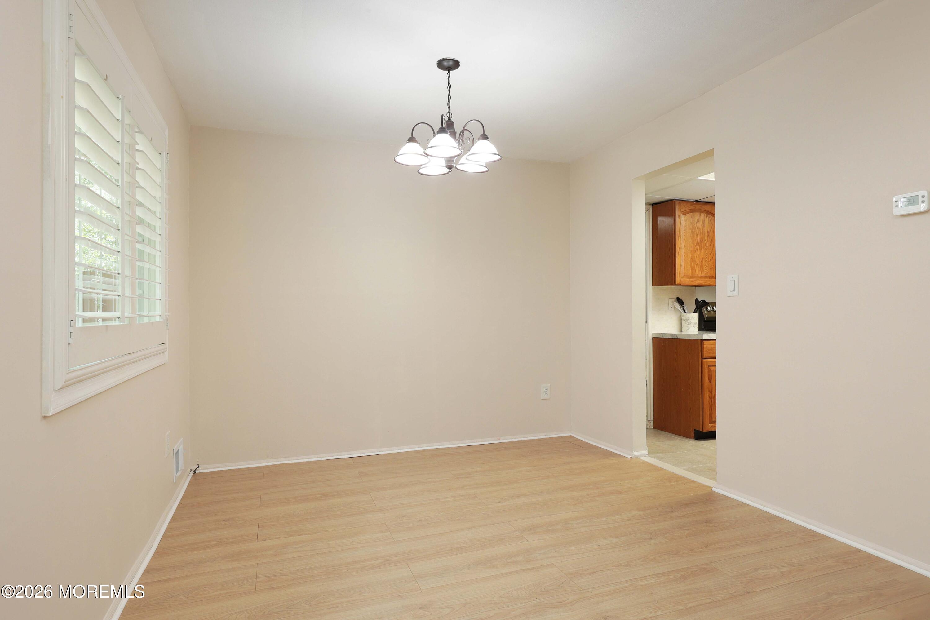 7 Wren Way Howell, NJ 07731 - Photo 8 of 30 758A1581