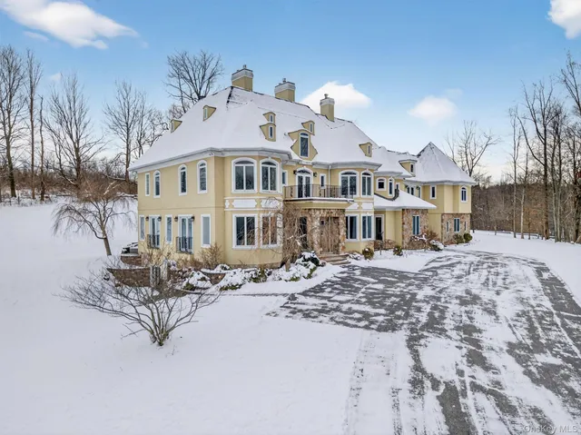 $1,750,000 | 35 Balmoral Court, Harriman, NY 10926