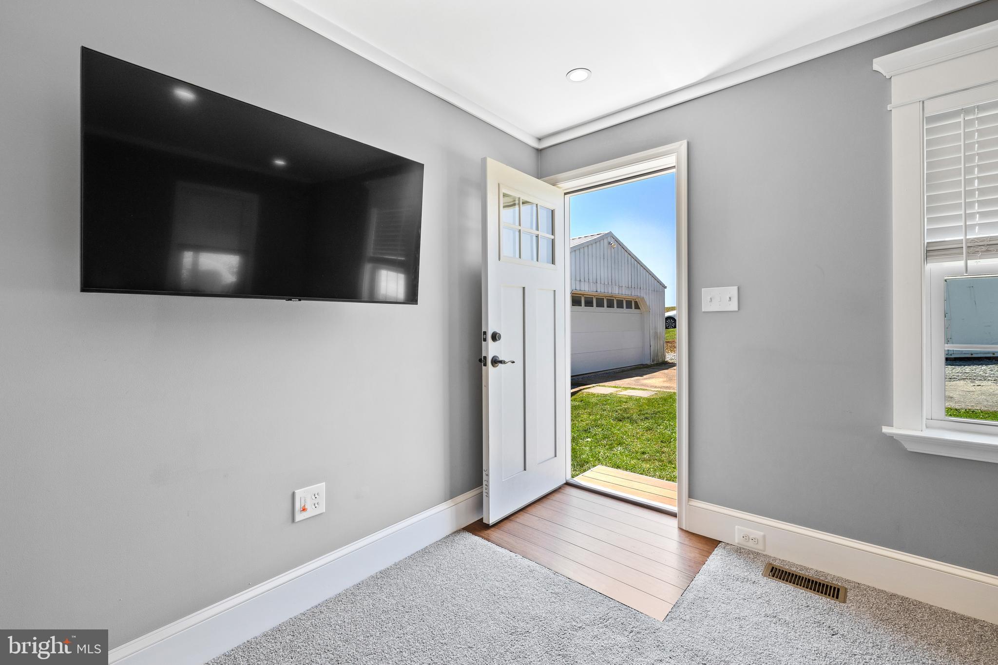 2034 Brown Road Felton, PA 17322 - Photo 3 of 33