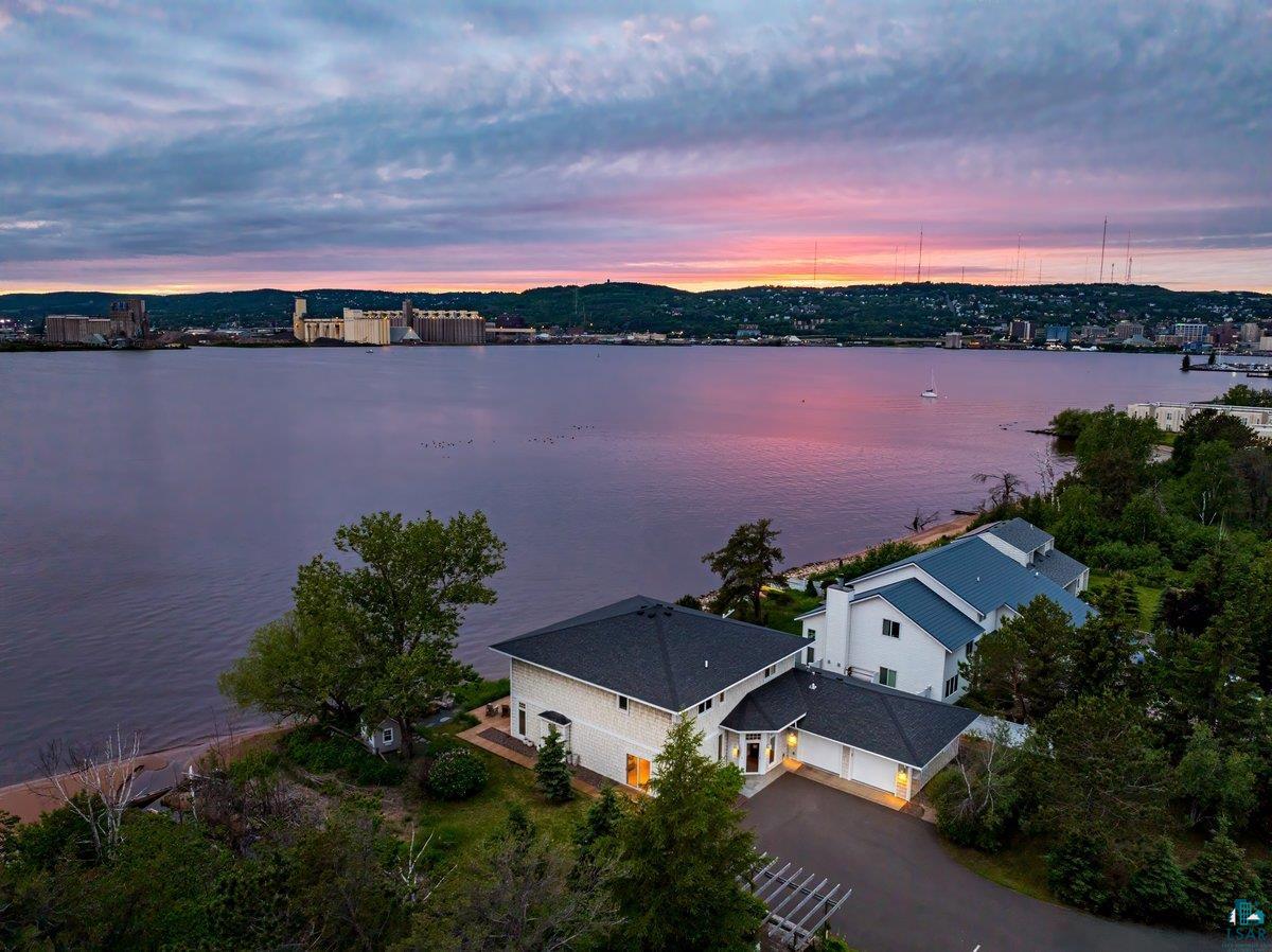 312 Harbor Point Circle Duluth, MN 55802 - Photo 4 of 75