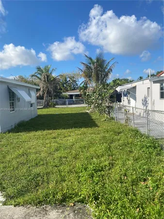 $2,900 | 1070 Northwest 147th Street, Miami, FL 33168