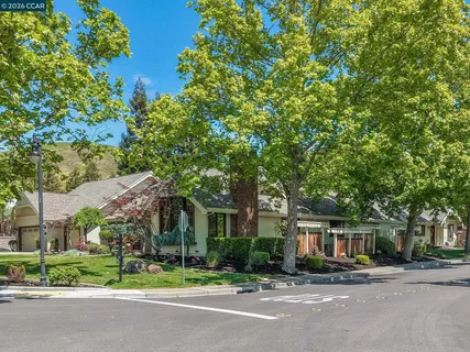 $2,999,000 | 85 Trish Court, Danville, CA 94526