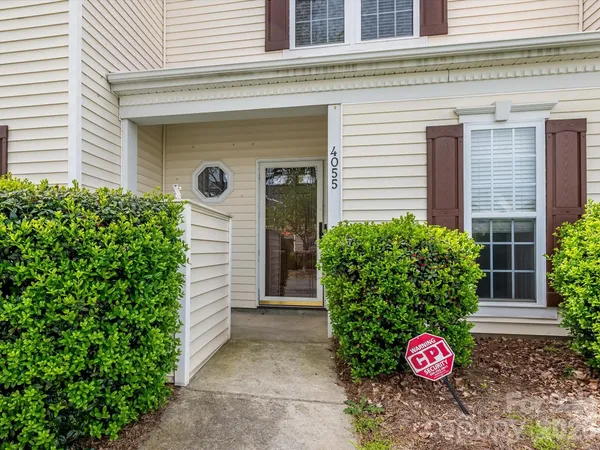 $280,000 | 4055 Center Pl Drive, Harrisburg, NC 28075