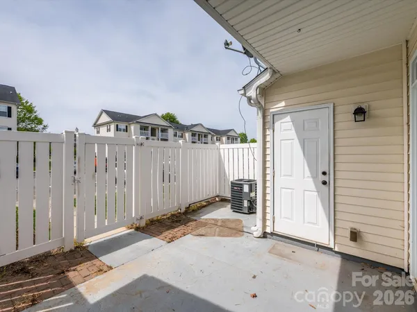 $280,000 | 4055 Center Pl Drive, Harrisburg, NC 28075