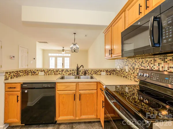 $280,000 | 4055 Center Pl Drive, Harrisburg, NC 28075