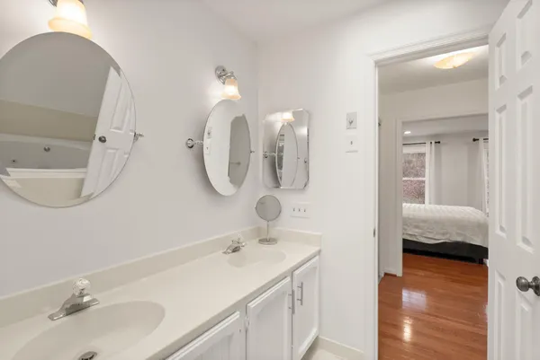 $1,199,999 | 1232 Bishopsgate Way, Reston, VA 20194