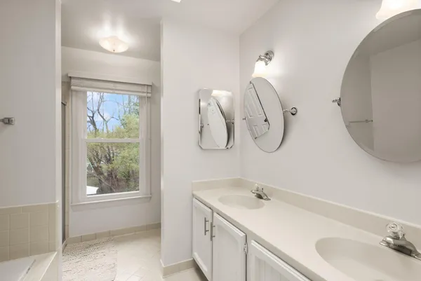 $1,199,999 | 1232 Bishopsgate Way, Reston, VA 20194