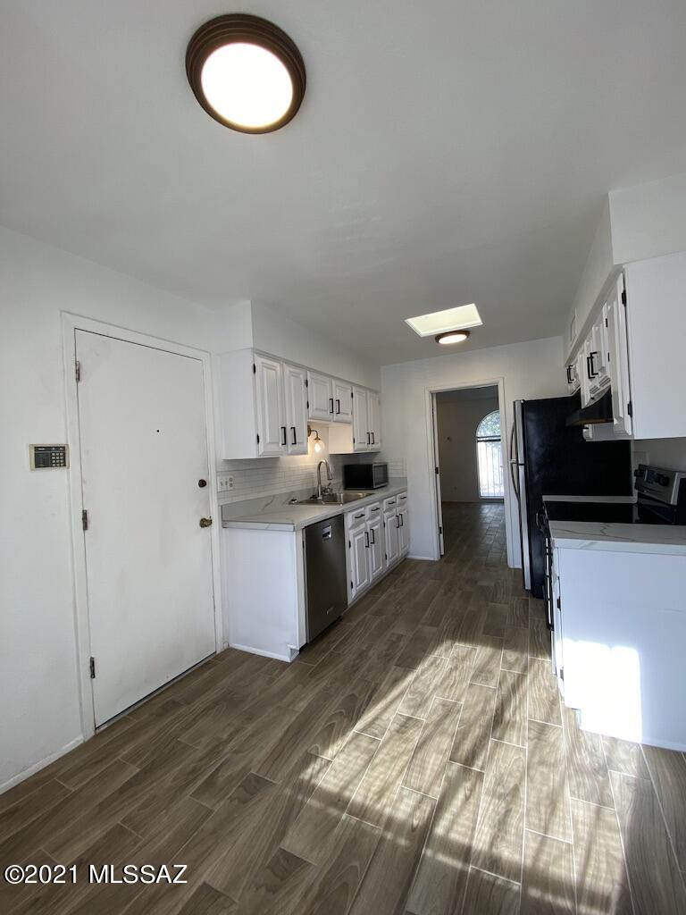 644 North Richey Boulevard Tucson, AZ 85716 - Photo 4 of 11