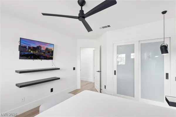 $7,500 | 9301 St James Circle, Las Vegas, NV 89117