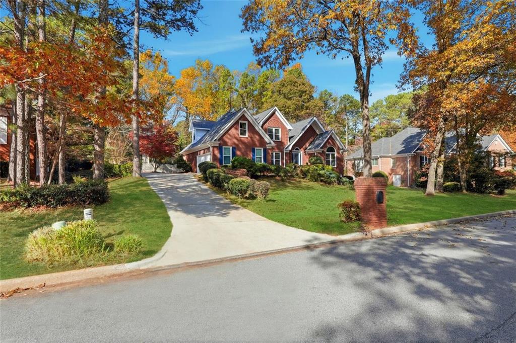 1520 Natchez Way Grayson, GA 30017 - Photo 3 of 63