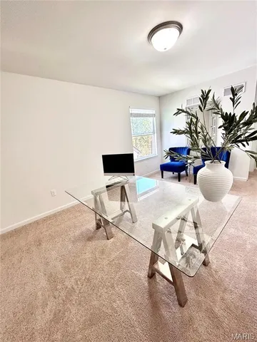 $590,000 | 7474 Shadow Point Drive, St. Louis, MO 63129