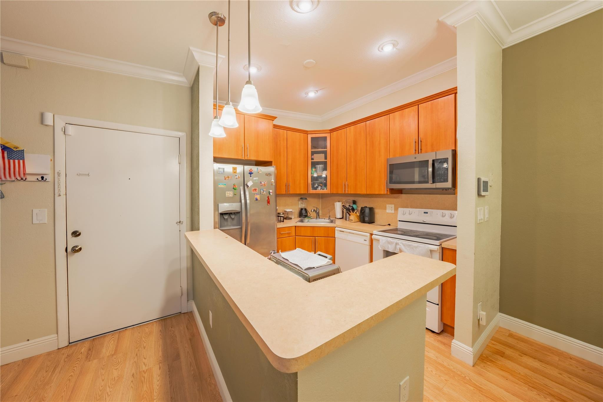 9614 West McNab Road, Unit 204 Tamarac, FL 33321 - Photo 5 of 37 Photo 5