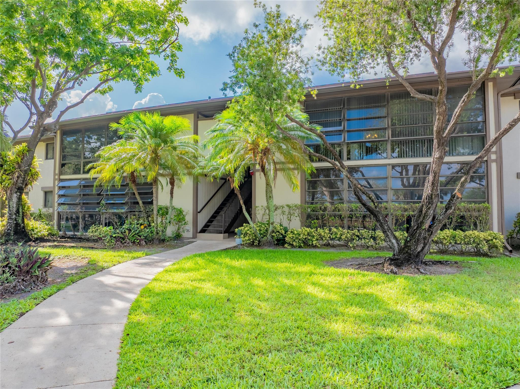 9614 West McNab Road, Unit 204 Tamarac, FL 33321 - Photo 9 of 37 Photo 9