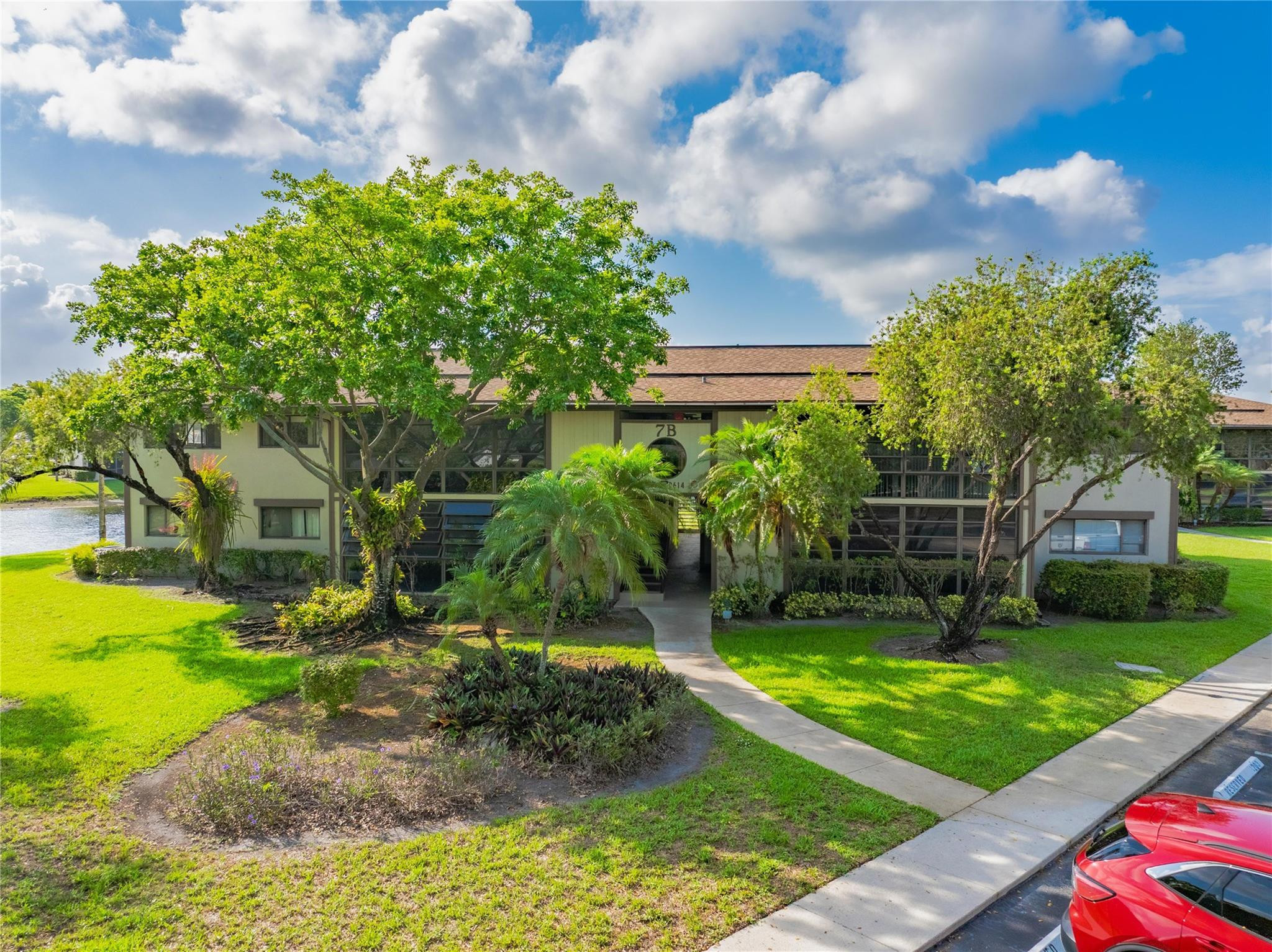 9614 West McNab Road, Unit 204 Tamarac, FL 33321 - Photo 10 of 37 Photo 10