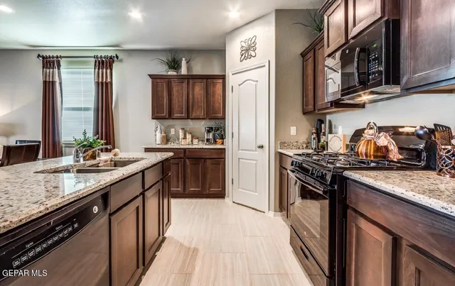 $258,950 | 15149 Resolve Drive, El Paso, TX 79938